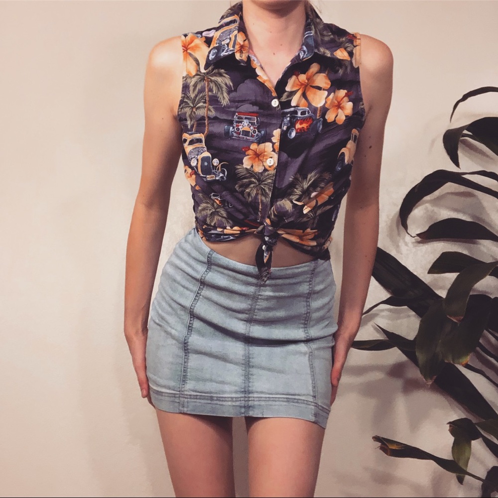 COPY - Vintage Hawaiian Car shirt